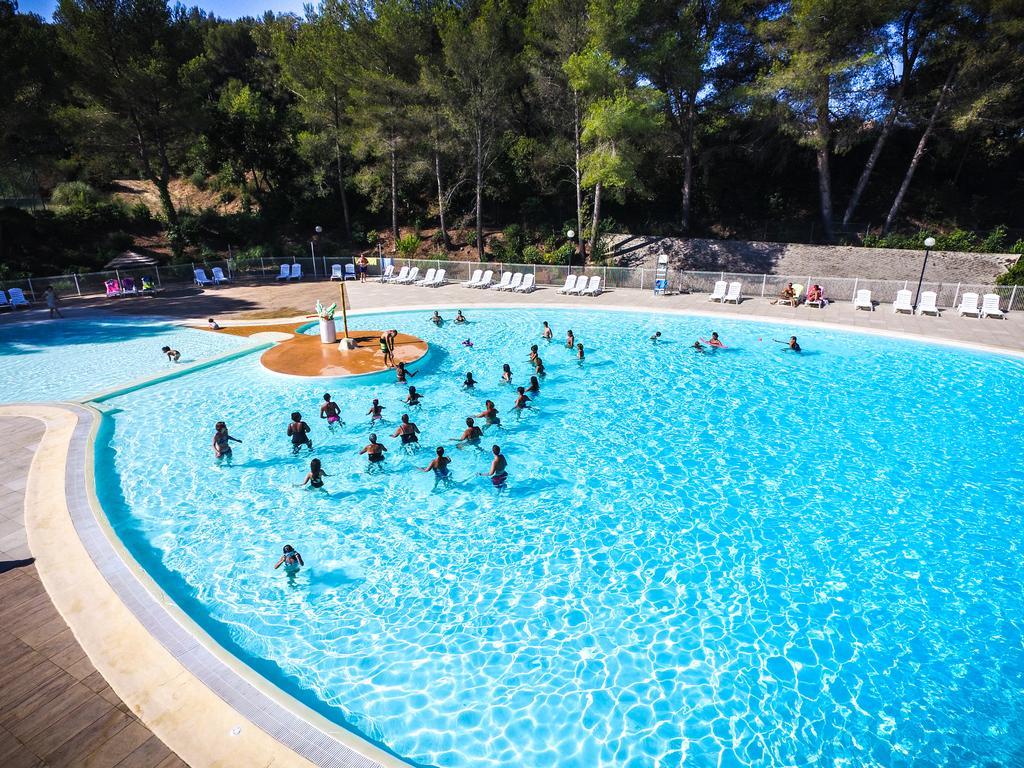 לה פרדה Village Vacances Passion La Bayette מראה חיצוני תמונה
